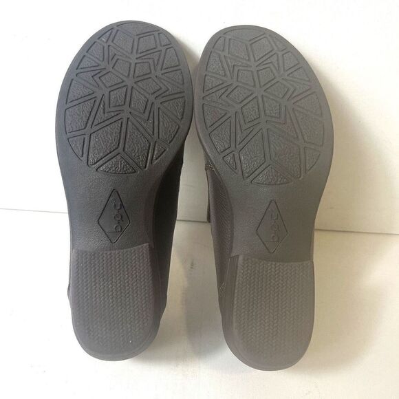 BOC Born Brown Leather Block Heel Slip On Pump Womens Size 10 M Shoes - Picture 12 of 12